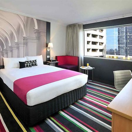 Mercure Melbourne Treasury Gardens Номер фото